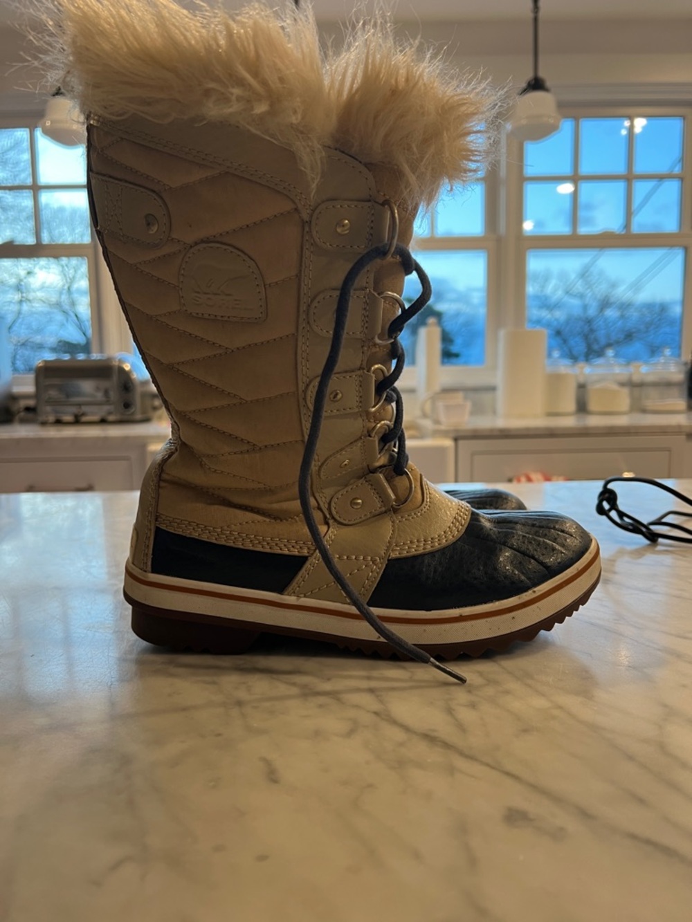 Women's Sorel Boots - Picture 3 of 6